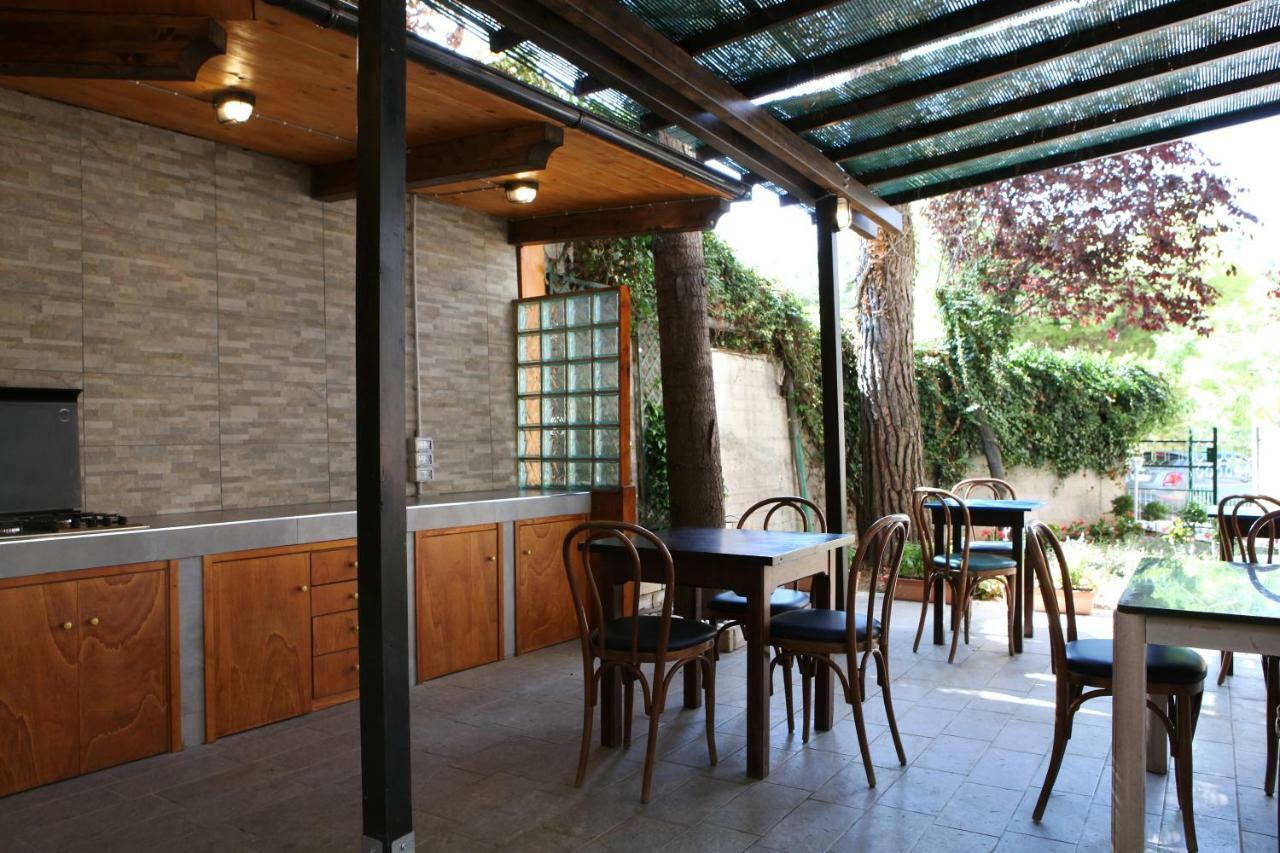 La Casa Di Nonno Giulio Porto SantʼElpidio Exterior foto